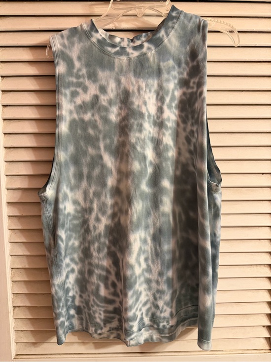 lululemon athletica Tops - Lululemon All Yours Tank Top
Marmoleado Tie Dye Ocean Air Tidewater Teal